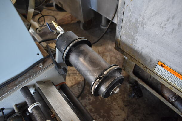 Quadrel TL2 Metal Countertop Semi Automatic Labeling Machine. 120 Volts, 1 Phase. Tested and Powers On - Image 5 of 9