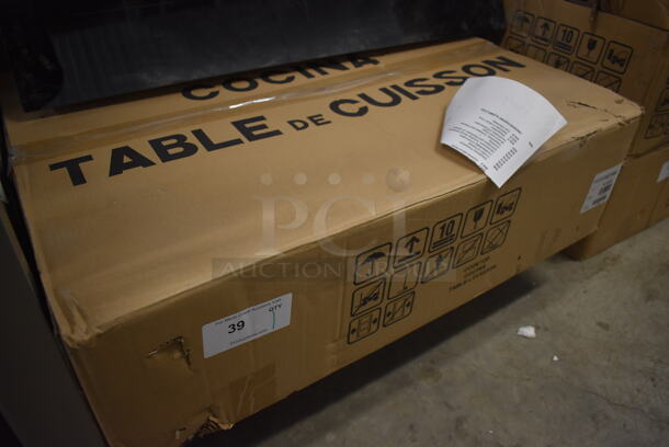 BRAND NEW SCRATCH AND DENT! Frigidaire FCCG3027AW Metal 30" 4 Burner Gas Cooktop. Stock Picture Used For Gallery Picture. - Image 5 of 5