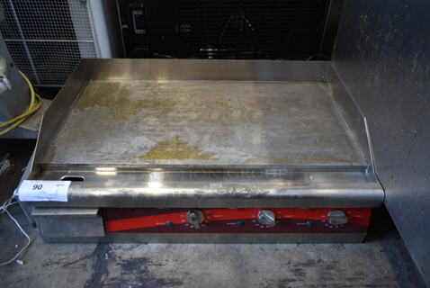 Avantco Stainless Steel Commercial Countertop Electric Powered Flat Top Griddle w/ Thermostatic Controls. 240 Volts.