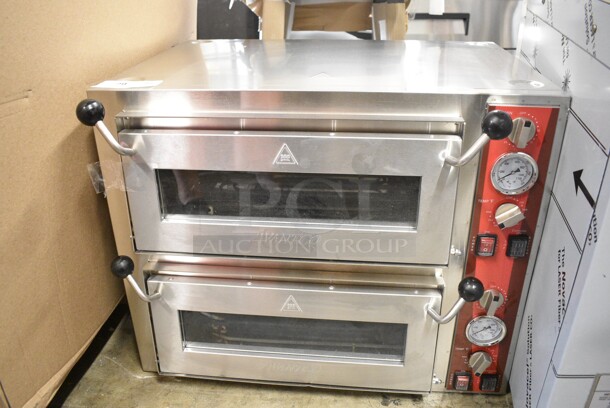 BRAND NEW SCRATCH AND DENT! Avantco 177DPO18DD Stainless Steel Double Deck Countertop Pizza/Bakery Oven with Two Independent Chambers. 240 Volts, 1 Phase.  - Image 2 of 5