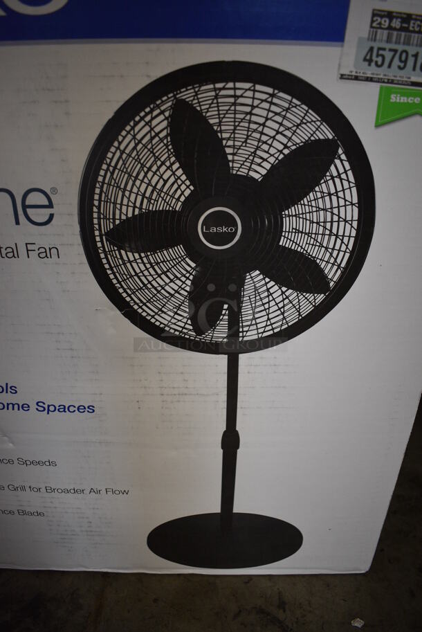 BRAND NEW SCRATCH AND DENT! Lasko Cyclone Large Room Pedestal Fan
