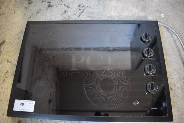 Magic Chef 88LK-6 Metal Electric Powered Drop In 4 Burner French Top Griddle. 208/240 Volts. - Image 3 of 7