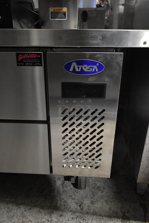 BRAND NEW SCRATCH AND DENT! Atosa Stainless Steel Commercial 2 Drawer Chef Base on Commercial Casters. 115 Volts, 1 Phase. Tested and Working! - Image 4 of 8