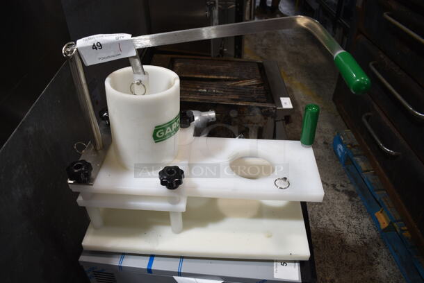 BRAND NEW SCRATCH AND DENT! Garde XL 4" x 1" Burger Press - 180 Patties/Hour - Image 2 of 7