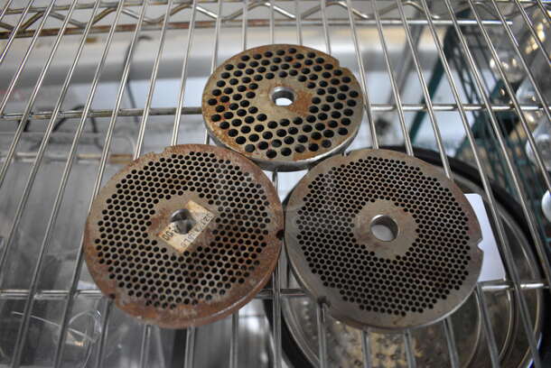 3 Metal Meat Grinder Plates. 4x4x0.5. 3 Times Your Bid! - Image 1 of 4