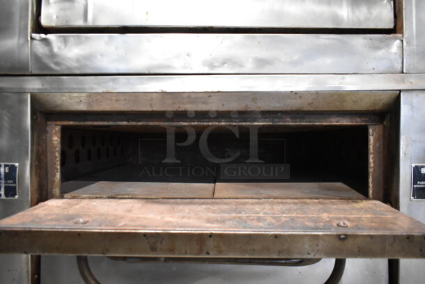 2 Bakers Pride Stainless Steel Commercial Natural Gas Powered Single Deck Pizza Oven w/ Cooking Stones on Metal Legs. 2 Times Your Bid! - Image 7 of 10