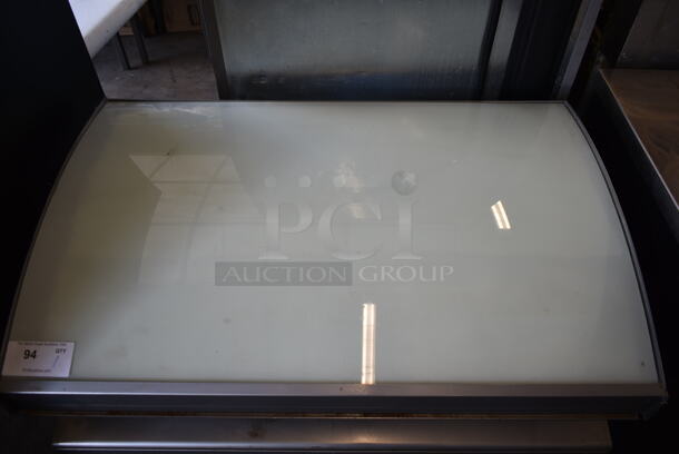 Hatco GR3SDS-39T Metal Commercial Countertop 2 Tier Warming Display Case Merchandiser. 120 Volts, 1 Phase. Tested and Working! - Image 3 of 8