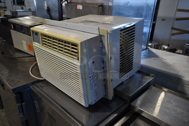 General Electric GE AEZ12AQW1 Window Mount Air Conditioner. 12,050 BTU. 115 Volts, 1 Phase. Tested and Working! - Image 4 of 5