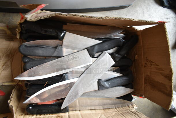 60 SHARPENED Stainless Steel Knives Including Chef Knives. 60 Times Your Bid!  - Image 1 of 6
