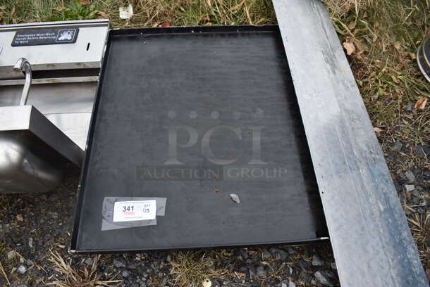 ALL ONE MONEY! Lot of Metal Piece and Black Pieces - Image 2 of 3