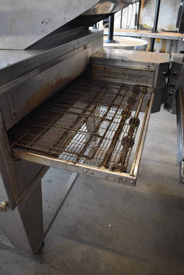 XLT 3270 Stainless Steel Commercial Natural Gas Powered Conveyor Pizza Oven on Commercial Casters. Comes w/ Hood / Vent. 180,000 BTU. 113x53x43, 99x37x22 - Image 3 of 8