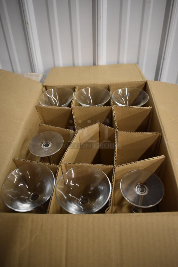 31 BRAND NEW IN BOX! Oneida H037524 4.5 oz Martini Glasses. 4x4x5.5. 31 Times Your Bid! - Image 3 of 3