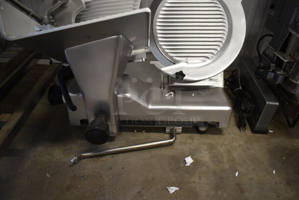 BRAND NEW SCRATCH AND DENT! Estella 348SLM12 Stainless Steel Commercial Countertop Meat Slicer w/ Blade Sharpener. 120 Volts, 1 Phase. Tested and Working! - Image 5 of 7