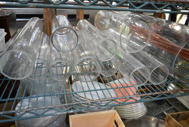 ALL ONE MONEY! Tier Lot of Various Items Including Claw Crackers, Serving Tray - Image 3 of 6