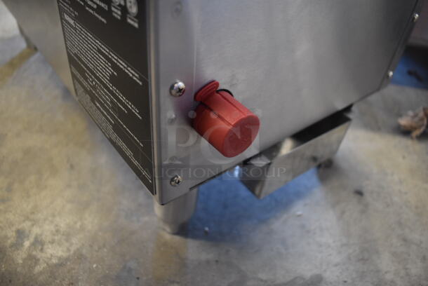 LIKE NEW AND USED A FEW TIMES! CPG 351RCCPG 12 NLStainless Steel Commercial Countertop Natural Gas Powered 2 Burner Range. Tested and Working! - Image 6 of 6