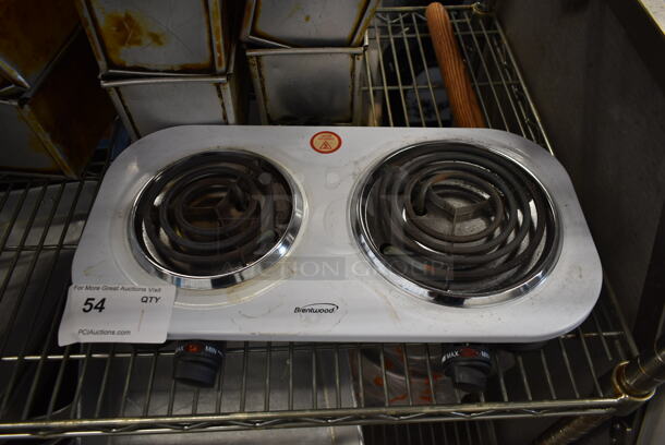 Brentwood TS-361W Metal Countertop Electric 2 Burner Range. 120 Volts, 1 Phaes.  - Image 2 of 5