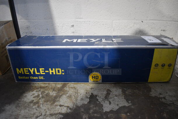 BRAND NEW SCRATCH AND DENT! Meyle HD 116 050 0171/HD Track Control Arm