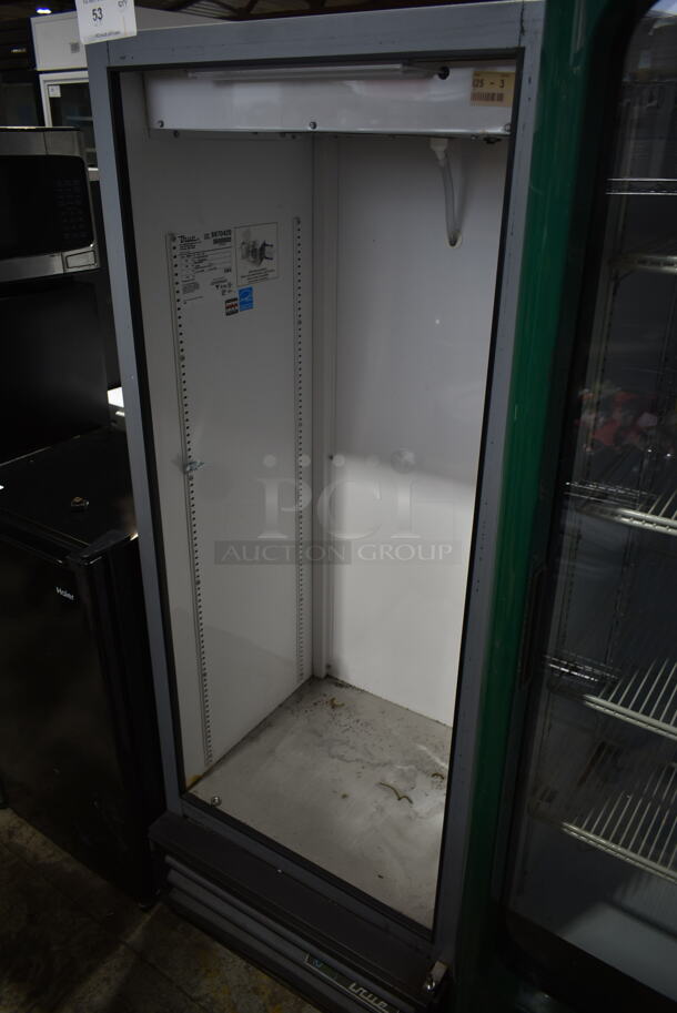 2017 True GDM-12-HC-LD ENERGY STAR Metal Commercial Single Door Reach In Cooler Merchandiser. Missing Door. 115 Volts, 1 Phase. Tested and Working!