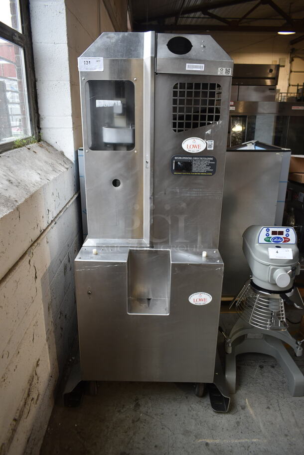 Fresh N Squeeze POS-1 Stainless Steel Commercial Floor Style Automatic Citrus Juicer on Commercial Casters. 120 Volts, 1 Phase. Tested and Working! - Image 1 of 5