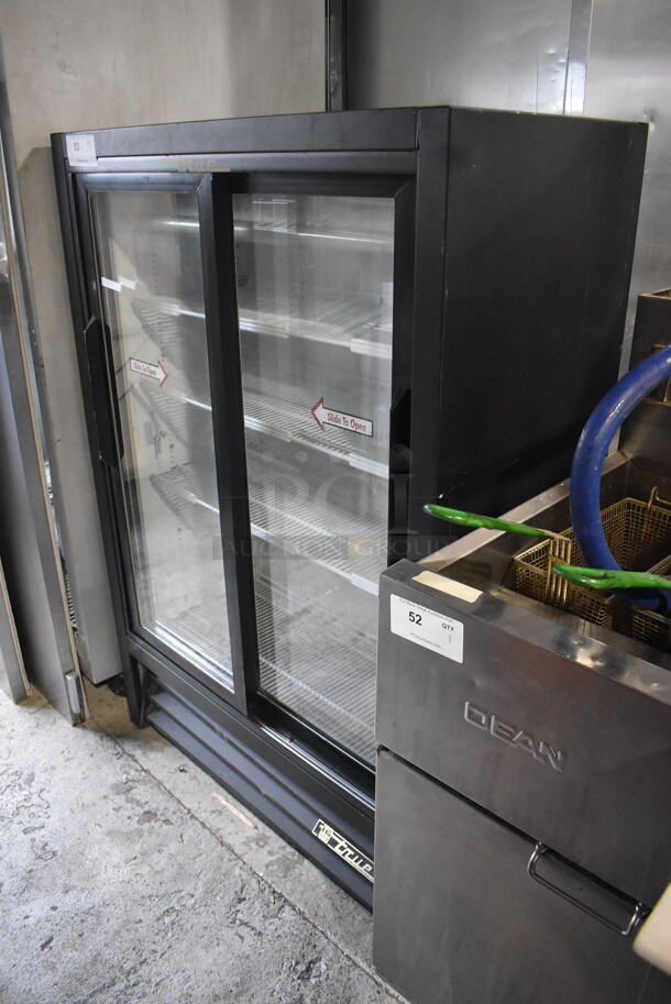 True GDM-33SSL-54 Commercial 2 Sliding Door Reach in Cooler in Black With Polycoated Racks. 115V/Phase 1 Tested And Working - Image 3 of 6