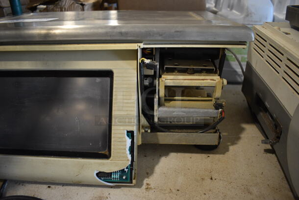 Metal Countertop Food Portioning Scale. 18x15x9. Tested and Powers On But Screen Does Not Work - Image 4 of 6