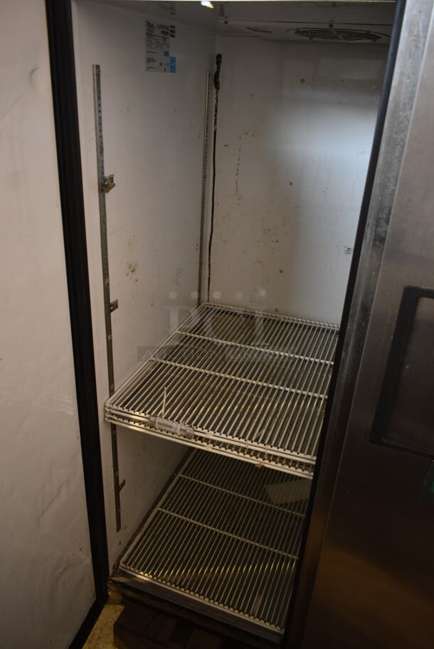 2014 True TG2R-2S ENERGY STAR Stainless Steel Commercial 2 Door Reach In Cooler w/ Poly Coated Racks. 115 Volts, 1 Phase. Tested and Working! - Image 4 of 6