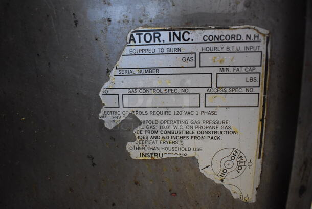 Pitco Frialator Stainless Steel Commercial Floor Style Natural Gas Powered Deep Fat Fryer. 110,000 BTU. 15.5x30x46 - Image 6 of 7