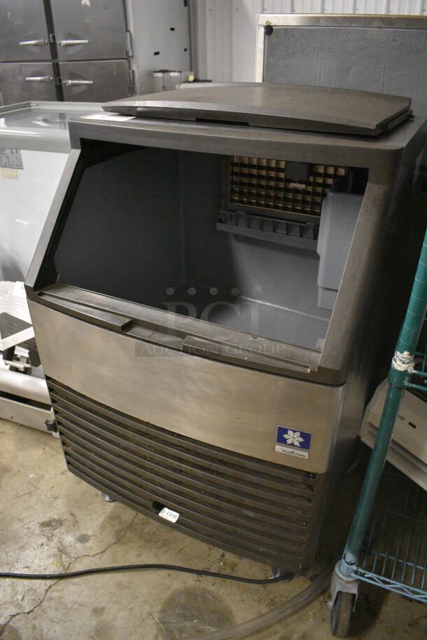 Manitowoc Model QD0132A Stainless Steel Commercial Self Contained Ice Machine. 115 Volts, 1 Phase. 26x25x38.5 - Image 2 of 6