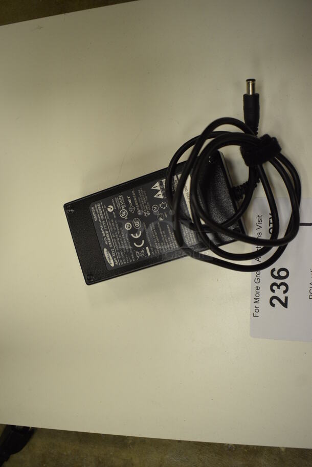 Samsung SDP-960 Digital Presenter (Main Building)  - Image 5 of 7