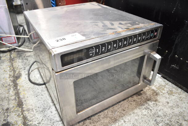 Amana HDC12A2 Stainless Steel Commercial Countertop Microwave Oven. 120 Volts, 1 Phase. - Image 2 of 4