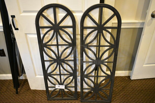 2 Metal Decorations. 2 Times Your Bid! (secondary dining room)  - Image 1 of 1