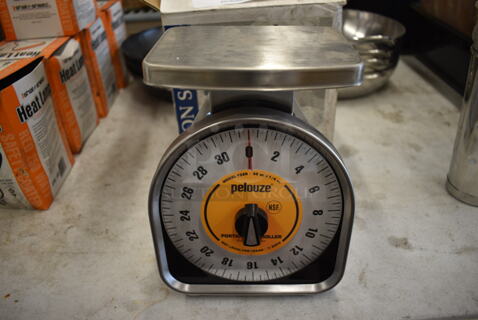 BRAND NEW IN BOX! Pelouze Model Y32R Metal Countertop Food Portioning Scale. 7x7x9