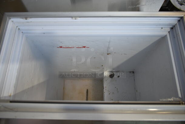 Excellence ISL-5D Metal Freezer Merchandiser on Commercial Casters. 115 Volts, 1 Phase. Tested and Working! - Image 6 of 8