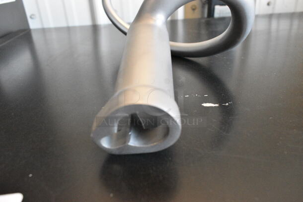 BRAND NEW SCRATCH AND DENT! Avantco 177MX20HOOK Cast Aluminum Replacement Dough Hook for 20 Qt. Mixer - Image 3 of 5