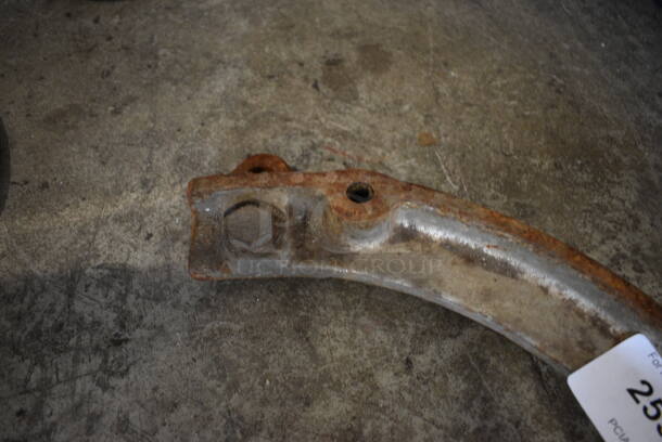 Metal Commercial Bowl Adapter for Commercial Mixer. 24x13x3 - Image 4 of 4
