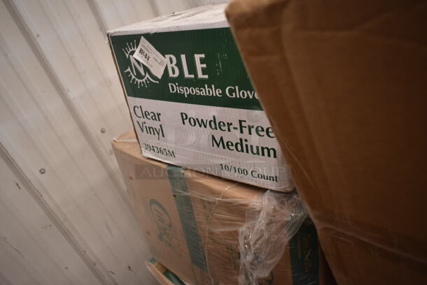 PALLET LOT of 19 BRAND NEW Boxes Including 760FF16 Choice 16 oz. French Fry Cup - 1000/Case, Lavex 502386016CL Lavex 55-60 Gallon 16 Micron 38" x 60" High Density Janitorial Can Liner / Trash Bag - 200/Case, 760SOUP8WPA Choice 8 oz. White Double Poly-Coated Paper Food Cup with Vented Paper Lid - 250/Case,  TD24 Solo Ultra Clear™ TD24 24 oz. Customizable Clear PET Plastic Cold Cup - 600/Case. 19 Times Your Bid!  - Image 11 of 12