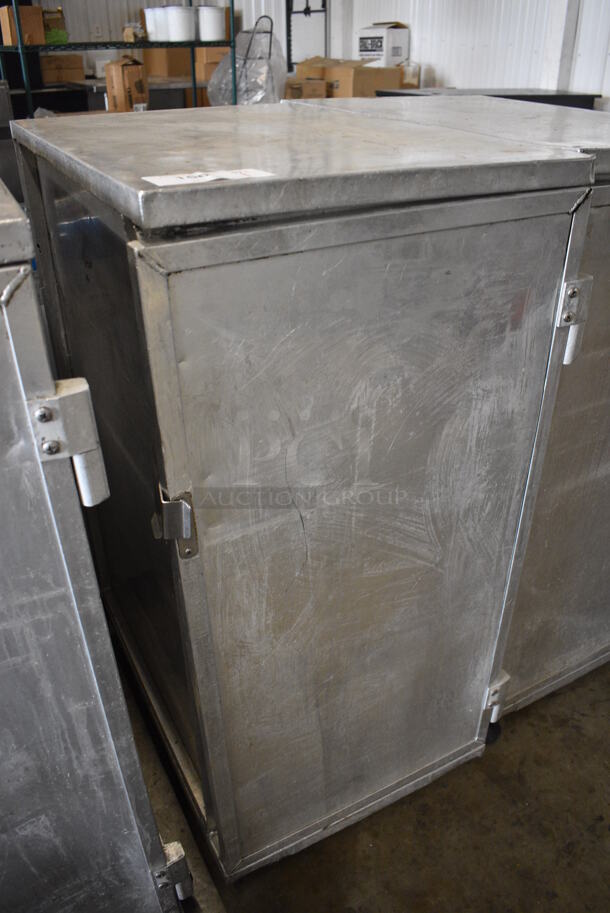 Metal Commercial Enclosed Pan Transport Rack on Commercial Casters. 19x29x44 - Image 4 of 4