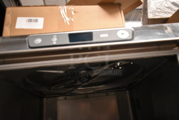 BRAND NEW SCRATCH AND DENT! 2023 Hobart LXGER Advansys Energy Recovery High Temperature Glass Washer - 120/208-240 Volts, 1 Phase.  - Image 5 of 7