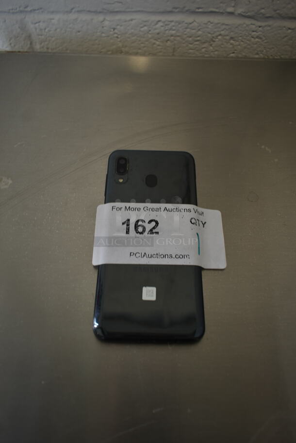 Samsung Smartphone. Phone Has Been Factory Reset. Tested and Working! - Image 2 of 7