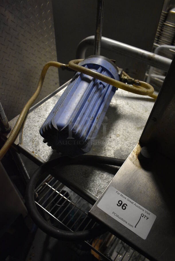 Bunn Stainless Steel Commercial Countertop Coffee Machine w/ Hot Water Dispenser. 120/240 Volts, 1 Phase. 16x18x23.5. Item Was in Working Condition on Last Day of Business. (kitchen) - Image 5 of 6
