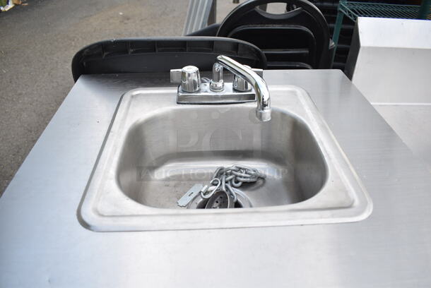 Stainless Steel Commercial Portable Sink on Commercial Casters. - Image 3 of 8