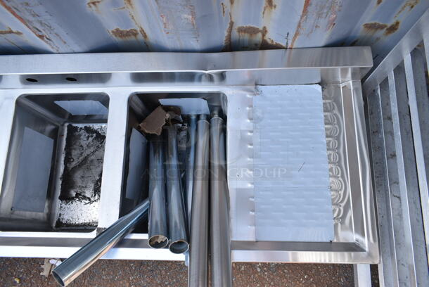 BRAND NEW SCRATCH AND DENT! Regency 600B31014213 Stainless Steel Commercial 3 Bowl Underbar Sink with Two Drainboards. Bays 10x10. Drain Boards 10x14 - Image 3 of 8