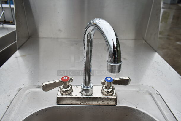 QualServ WMSC24MS Stainless Steel Commercial Single Bay Portable Sink w/ Faucet and Handles on Commercial Casters. 120 Volts, 1 Phase. - Image 5 of 8