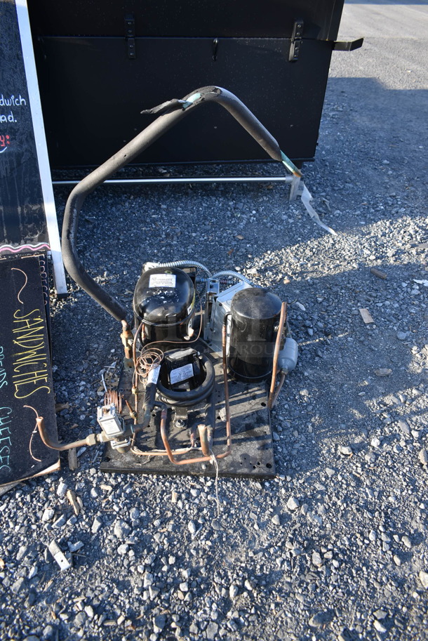 8'x10' AmeriKooler Walk In Cooler Box w/ Copeland RST55C1E-CAV-109 208/230 Volts, 1 Phase Compressor and TPLP107MA-S1B-R6 115 Volt, 1 Phase Evaporator Fan. Information Provided By The Consignor But Not Verified By PCI Auctions. Picture of the Unit Before Removal Is Included In the Listing. - Image 6 of 7