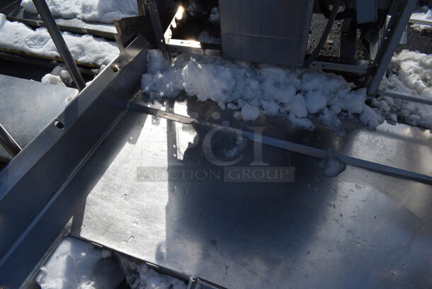 Stainless Steel Commercial L Shaped Right Side Dirty Side Dishwasher Table. No Legs. Bay 20x20x9.5 - Image 3 of 4