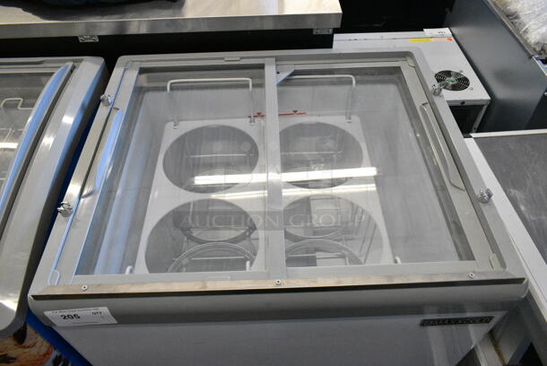 Maxx Cold MXDC-4 Metal Commercial Chest Freezer Merchandiser on Commercial Casters. 115 Volts, 1 Phase. Tested and Working! - Image 3 of 7