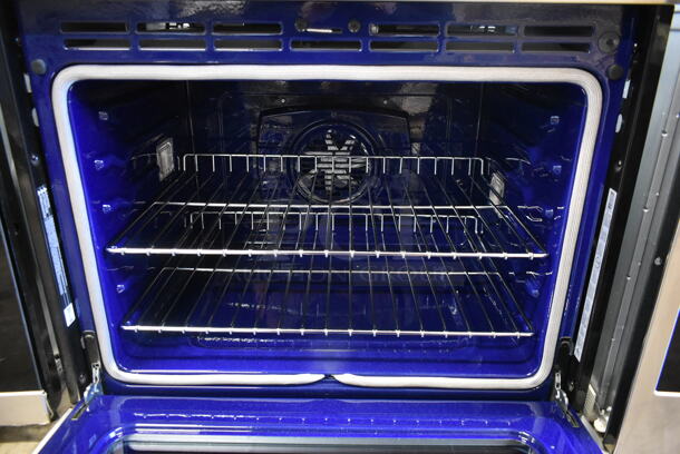 2021 LG LWS3063ST Stainless Steel Electric Powered Convection Oven. 120/208-240 Volts. - Image 4 of 5