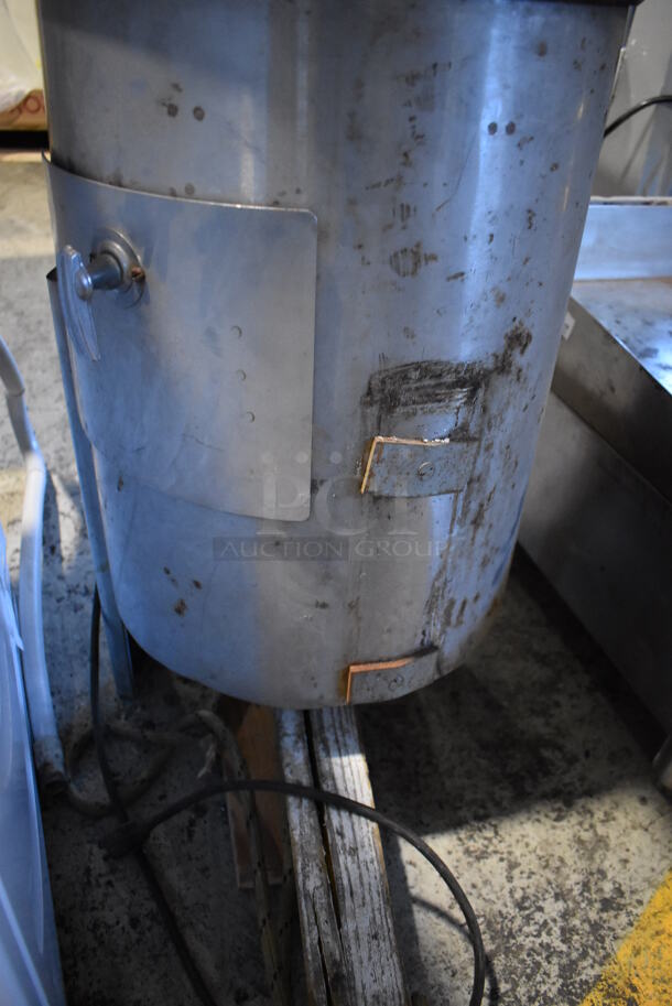 Univex G Stainless Steel Commercial Electric Powered Potato Peeler. Missing Leg. 16x21x55. Tested and Working! - Image 7 of 7