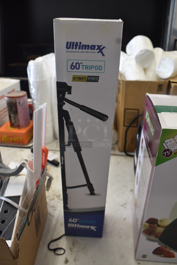 BRAND NEW IN BOX! Ultimax 60" Tripod Ultimate Series - Image 1 of 4