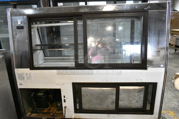 Marc MDL-6 S/C Metal Commercial Floor Style Deli Display Case Merchandiser. 115 Volts, 1 Phase. Tested and Working! - Image 3 of 10